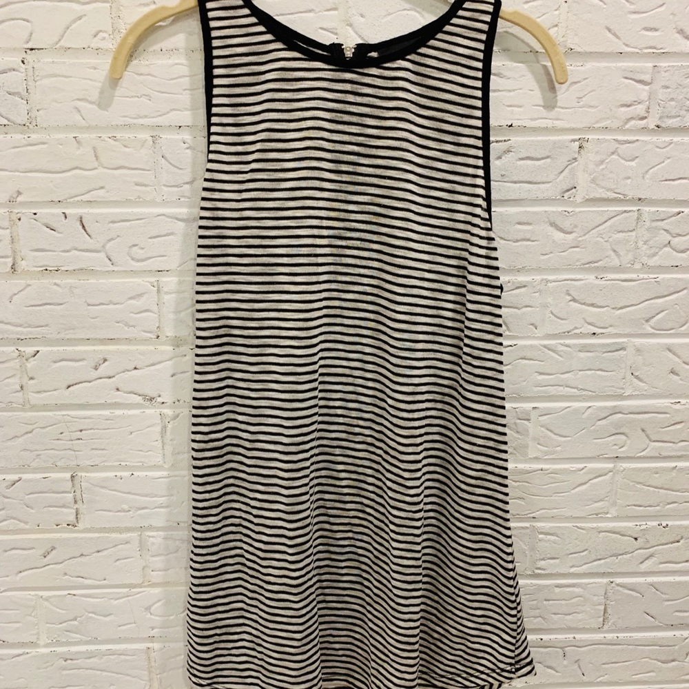 Black and White Striped Tank - w/ zipper in back